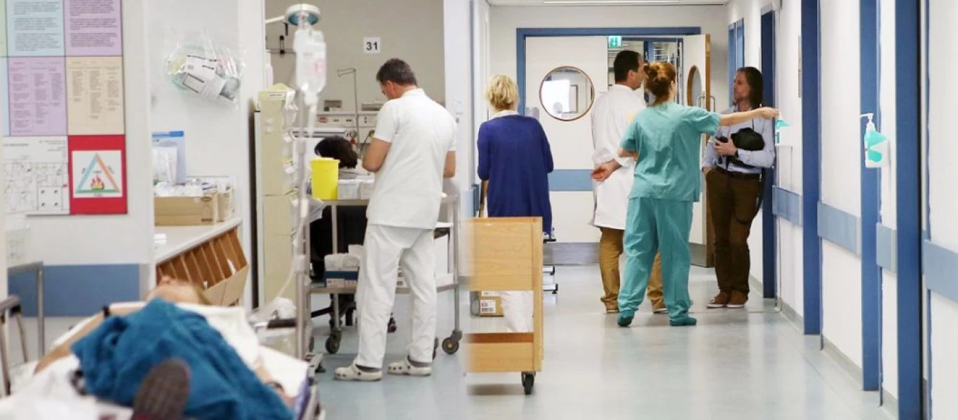 Στάση εργασίας και πορεία αποφάσισαν οι εργαζόμενοι στα δημόσια νοσοκομεία